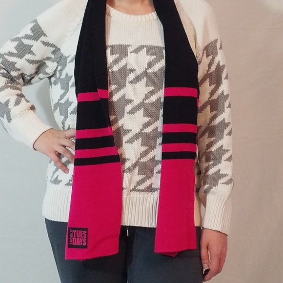 Other - Beautiful comfortable scarf!